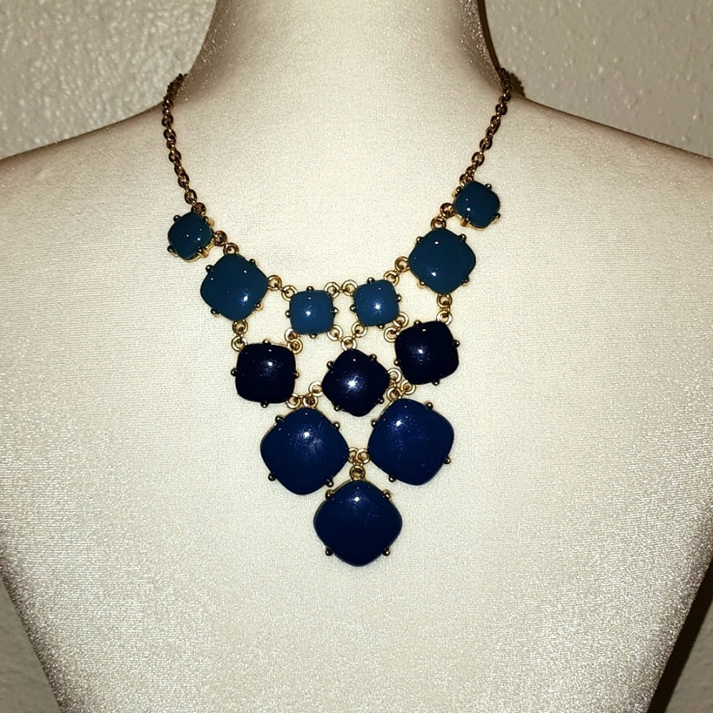 Statement Bib Necklace faceted Navy Blue/Green Lucite beads Gold Tone 24”